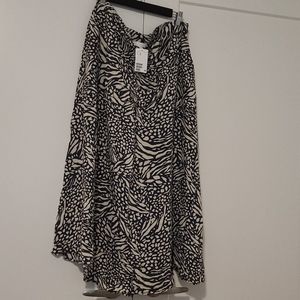 Brand new with tags H&M Maternity Skirt